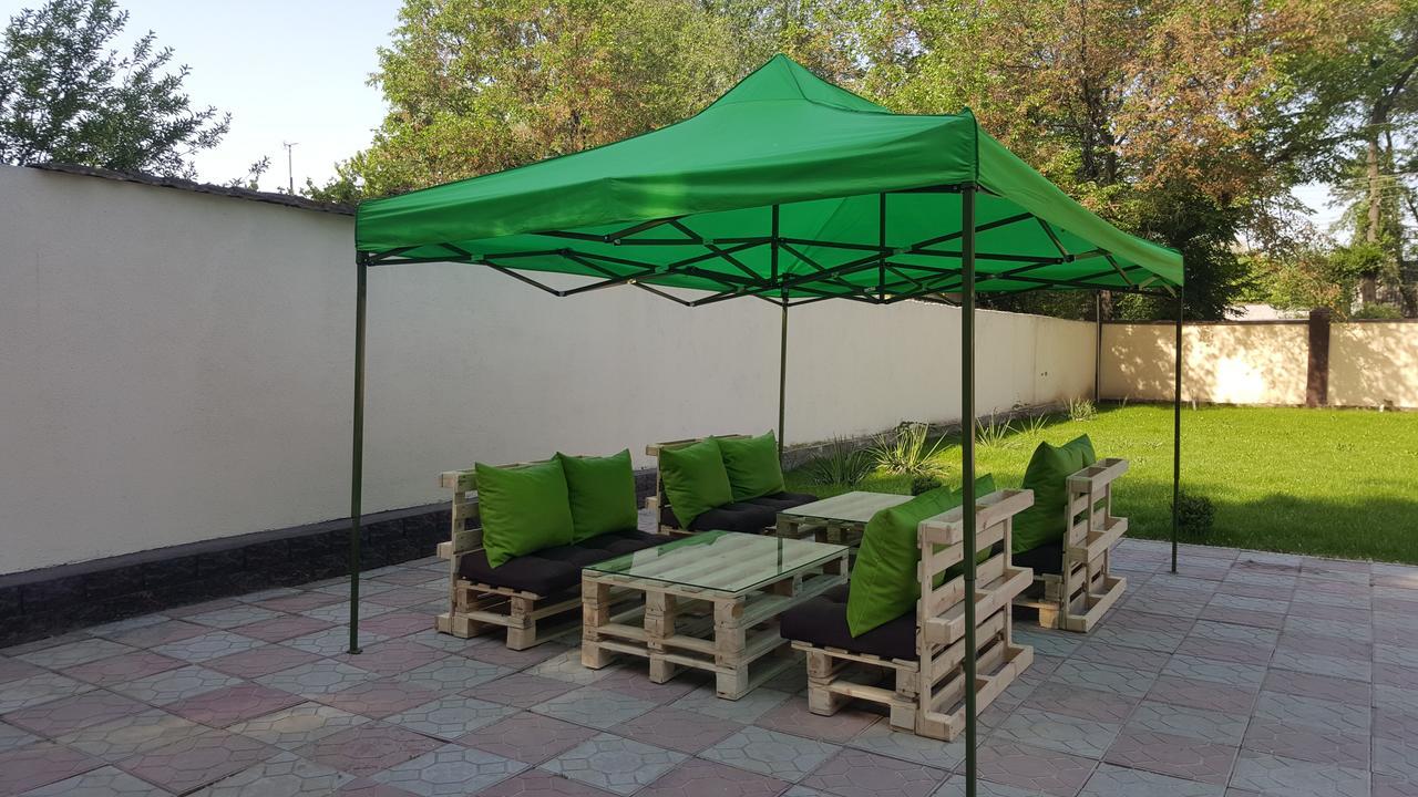 Prime Time Guest House Kant Exterior foto