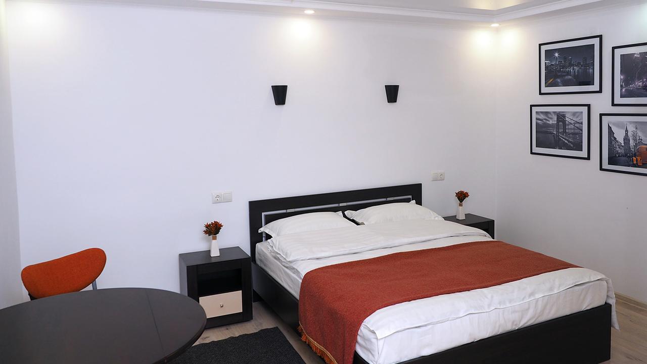 Prime Time Guest House Kant Exterior foto