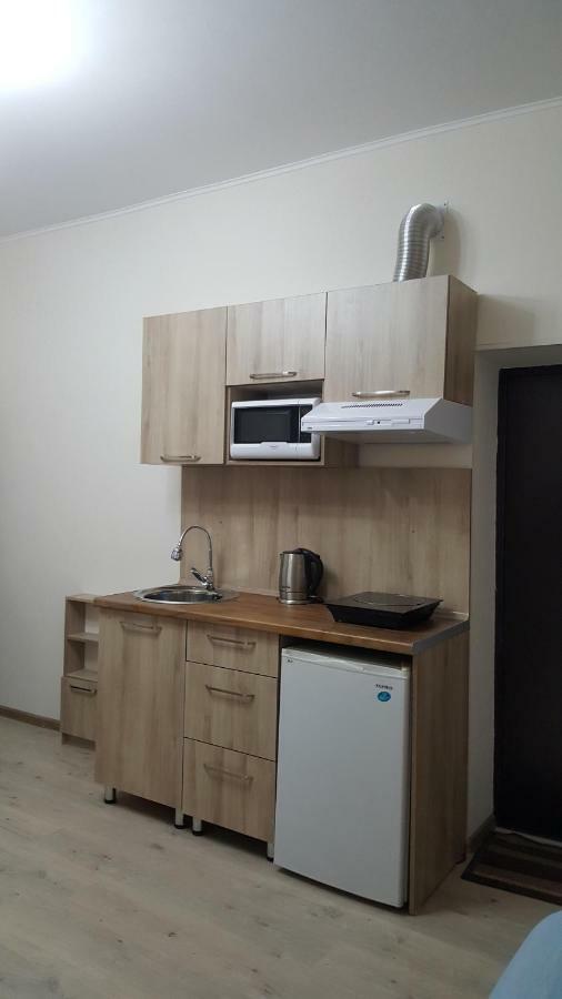 Prime Time Guest House Kant Exterior foto